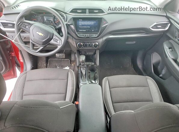KL79MRSL9MB010735 2021 CHEVROLET TRAILBLAZER Red Vista del salpicadero