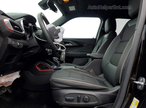 KL79MUSL1PB108018 2023 CHEVROLET TRAILBLAZER Black Սալոնի դիմացի տեսք