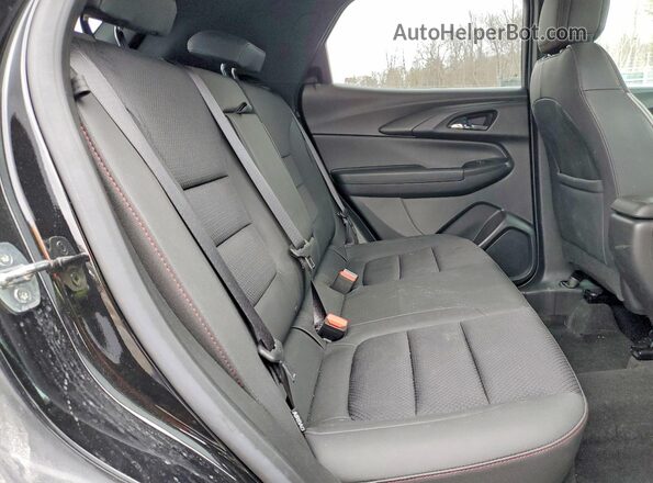 KL79MUSL1PB108018 2023 CHEVROLET TRAILBLAZER Black Հետևի նստատեղերի տեսք