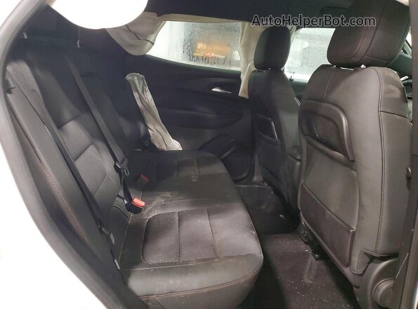 KL79MUSL1PB145151 2023 CHEVROLET TRAILBLAZER Белый Вид задней части салона