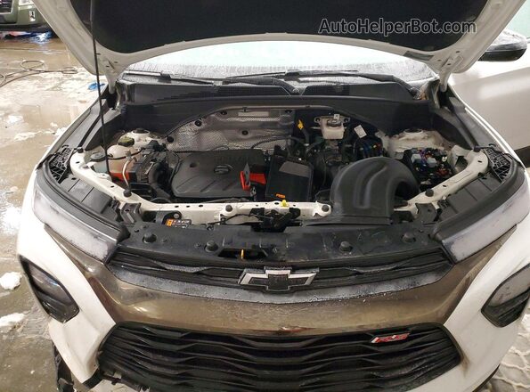 KL79MUSL1PB145151 2023 CHEVROLET TRAILBLAZER Белый Вид подкапотного пространства