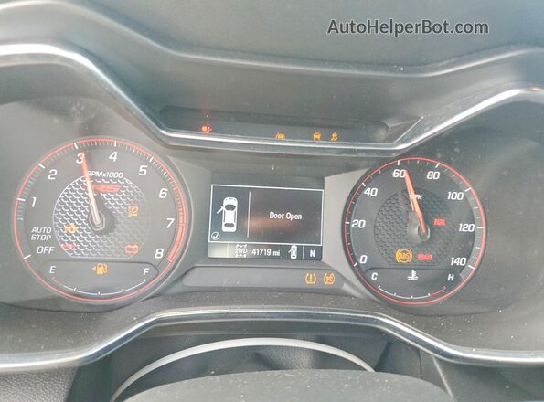 KL79MUSL5MB007057 2021 CHEVROLET TRAILBLAZER White Widok zestawu wskaźników