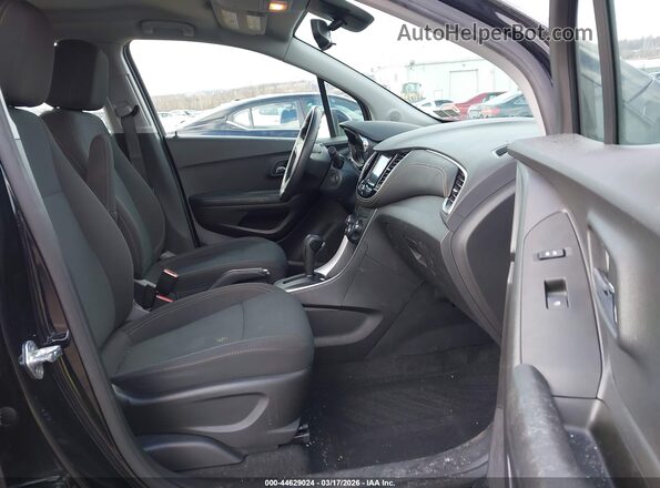 KL7CJKSB2MB315474 2021 CHEVROLET TRAX Синий Вид салона спереди