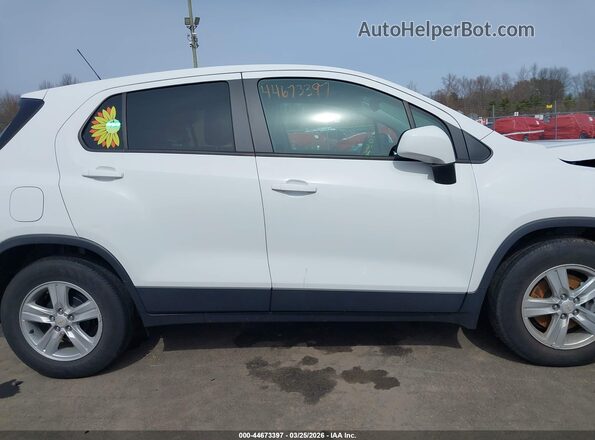 KL7CJKSB3MB327763 2021 CHEVROLET TRAX White Vista interior trasera