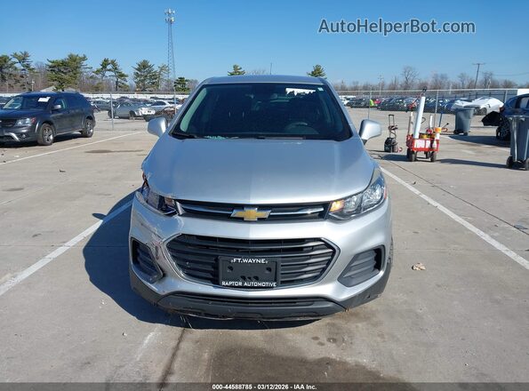 KL7CJKSB4HB103620 2017 CHEVROLET TRAX Silver Widok zestawu wskaźników