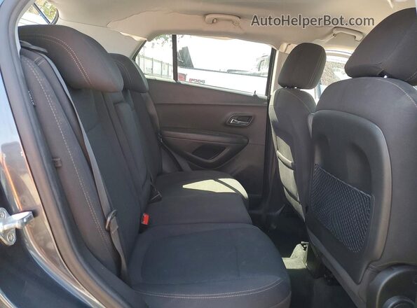 KL7CJKSB5MB308566 2021 CHEVROLET TRAX Gray Vista de los asientos traseros