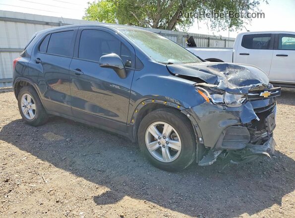 KL7CJKSB5MB308566 2021 CHEVROLET TRAX Gray Delantero derecho