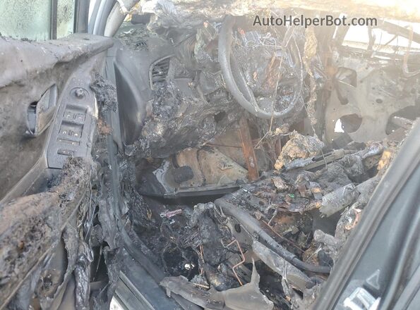 KL7CJKSB8MB333865 2021 CHEVROLET TRAX Blue Առջևի վահանակի տեսք