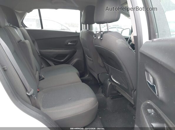 KL7CJKSB9JB574135 2018 CHEVROLET TRAX White 