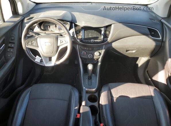 KL7CJLSB0KB821999 2019 CHEVROLET TRAX Silver 