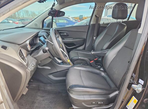 KL7CJLSB1MB308585 2021 CHEVROLET TRAX Black Սալոնի դիմացի տեսք