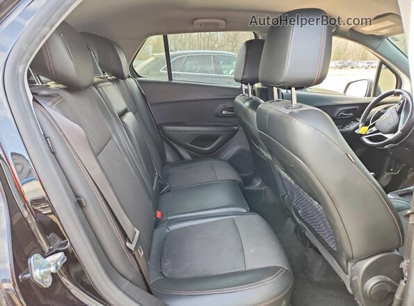 KL7CJLSB1MB308585 2021 CHEVROLET TRAX Black Սալոնի հետևի տեսք