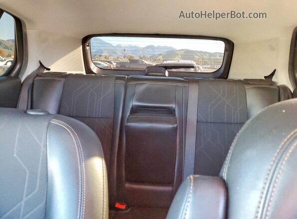 KL7CJLSB2MB326657 2021 CHEVROLET TRAX Угольный Вид задних сидений