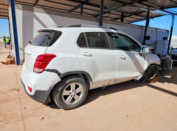 KL7CJLSB5MB360267 2021 CHEVROLET TRAX White Rear right