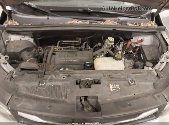KL7CJLSB6KB818976 2019 CHEVROLET TRAX Silver უკანა ხედი