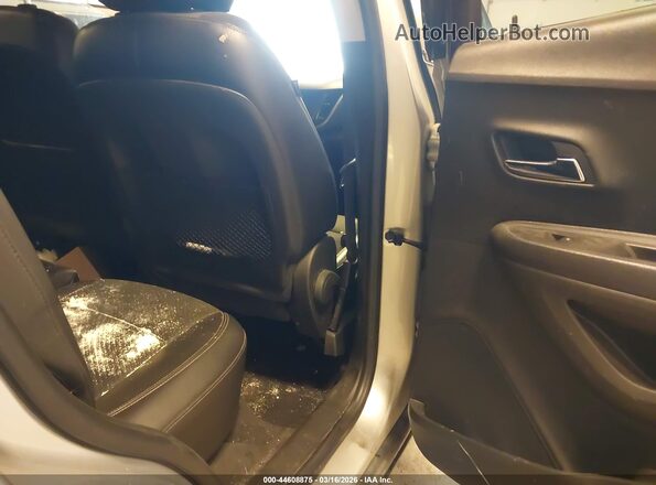 KL7CJLSB6KB818976 2019 CHEVROLET TRAX Silver VIN კოდის სტიკერის ხედი