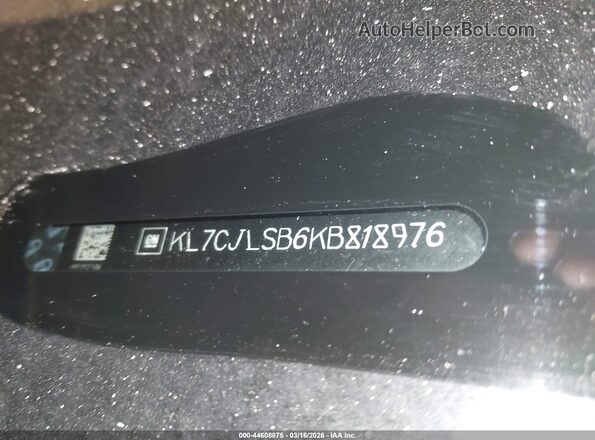 KL7CJLSB6KB818976 2019 CHEVROLET TRAX Silver ძრავის განყოფილების ხედი