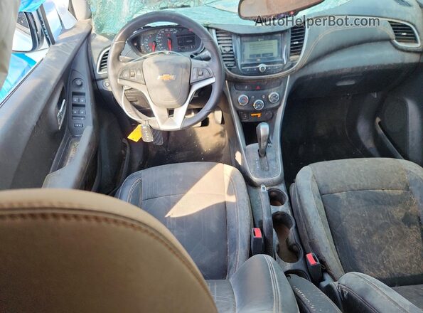 KL7CJLSB9HB189416 2017 CHEVROLET TRAX White Առջևի վահանակի տեսք