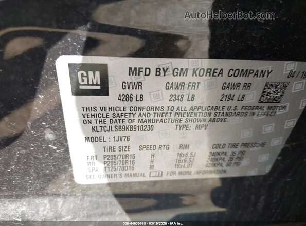 KL7CJLSB9KB910230 2019 CHEVROLET TRAX Black Widok komory silnika