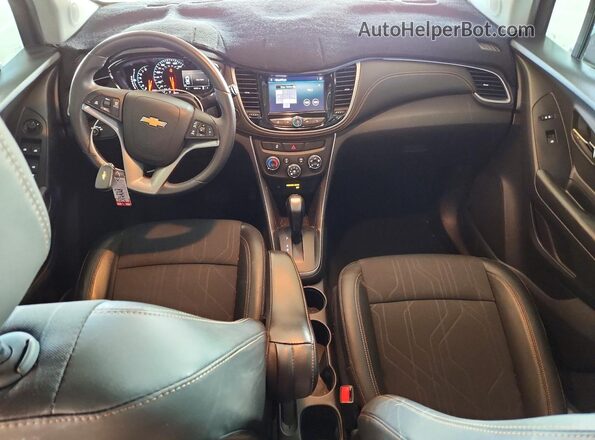 KL7CJLSBXMB352097 2021 CHEVROLET TRAX Black Widok deski rozdzielczej