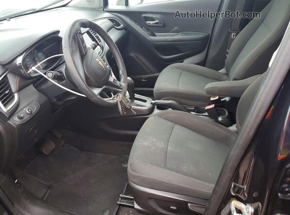 KL7CJNSB3MB352390 2021 CHEVROLET TRAX Blue Front interior view