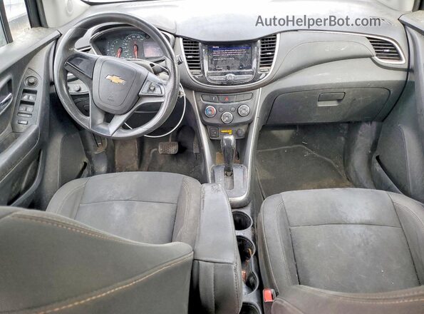 KL7CJNSM6MB375907 2021 CHEVROLET TRAX Black Vista del salpicadero