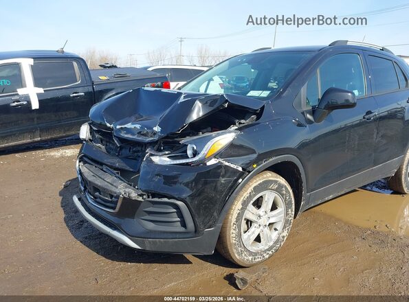 KL7CJPSB2MB345023 2021 CHEVROLET TRAX Black Front view
