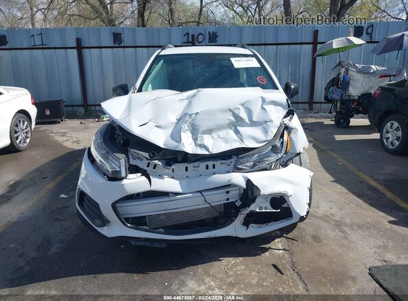 KL7CJPSB3MB315948 2021 CHEVROLET TRAX White Սարքավորումների վահանակի տեսք