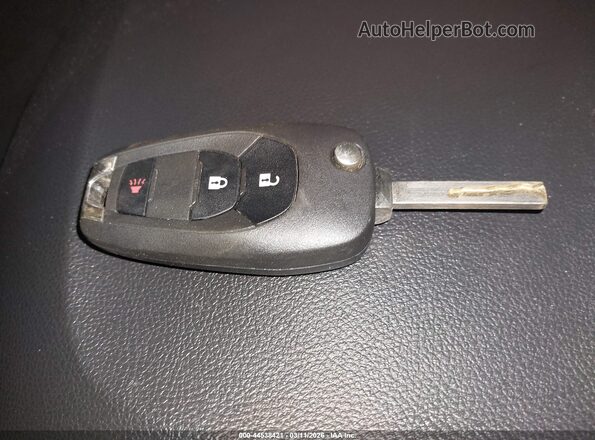 KL7CJPSB3MB324424 2021 CHEVROLET TRAX Серебряный Вид панели приборов