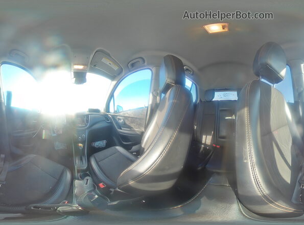KL7CJPSB5MB346702 2021 CHEVROLET TRAX White Սալոնի 360 աստիճան տեսք
