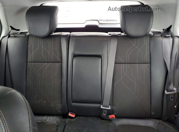 KL7CJPSB7MB346779 2021 CHEVROLET TRAX Black Widok tylnych siedzeń