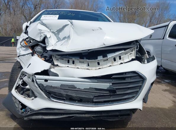 KL7CJPSB8JB601208 2018 CHEVROLET TRAX White Widok z przodu