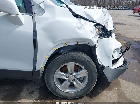 KL7CJPSB8JB601208 2018 CHEVROLET TRAX White 
