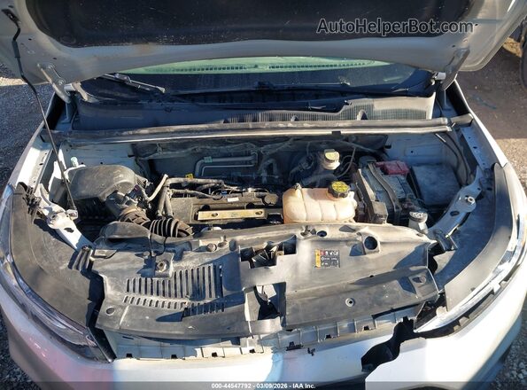KL7CJPSB8JB710462 2018 CHEVROLET TRAX Silver Հետևի տեսք