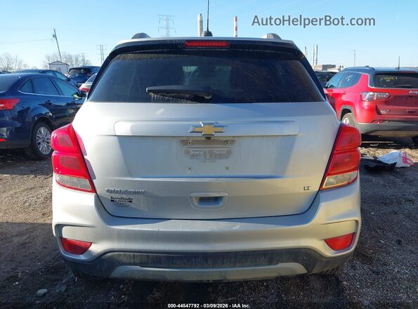 KL7CJPSB8JB710462 2018 CHEVROLET TRAX Silver 
