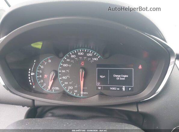 KL7CJPSB9KB931778 2019 CHEVROLET TRAX Silver Widok tylnych siedzeń