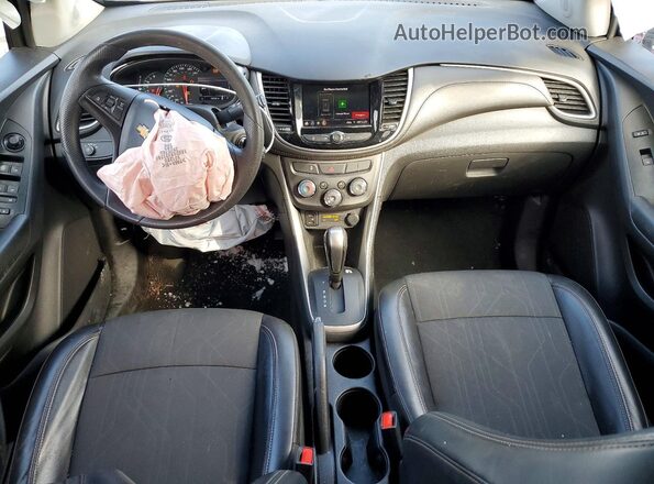 KL7CJPSM1MB363840 2021 CHEVROLET TRAX Purple Dashboard view