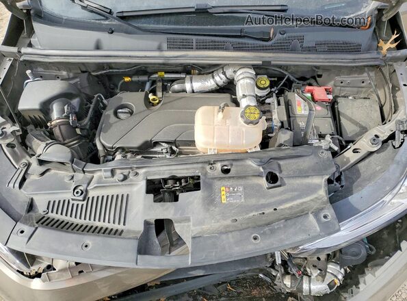 KL7CJPSM3NB531317 2022 CHEVROLET TRAX Brown Vista del compartimento del motor