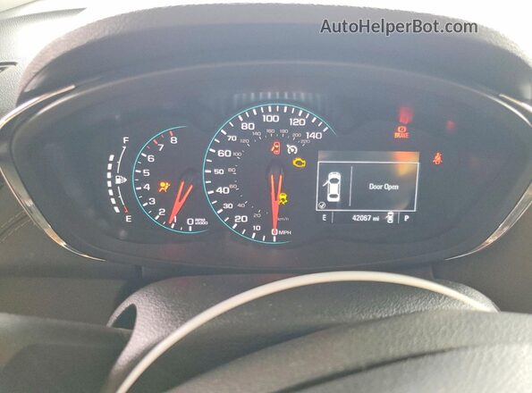 KL7CJPSM7MB372073 2021 CHEVROLET TRAX Белый Вид щитка приборов