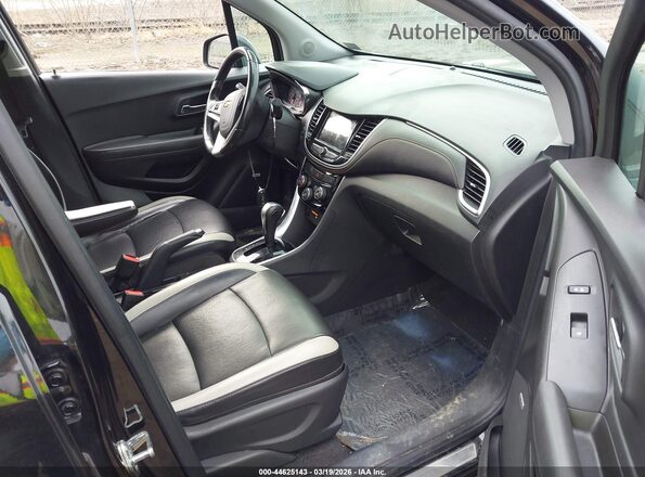 KL7CJRSB4JB713936 2018 CHEVROLET TRAX Black წინა სალონის ხედი