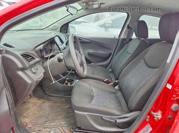 KL8CB6SA3KC748218 2019 CHEVROLET SPARK Two Tone Вид салону спереду