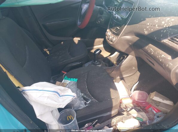 KL8CB6SA4MC705638 2021 CHEVROLET SPARK Blue Вид салону спереду