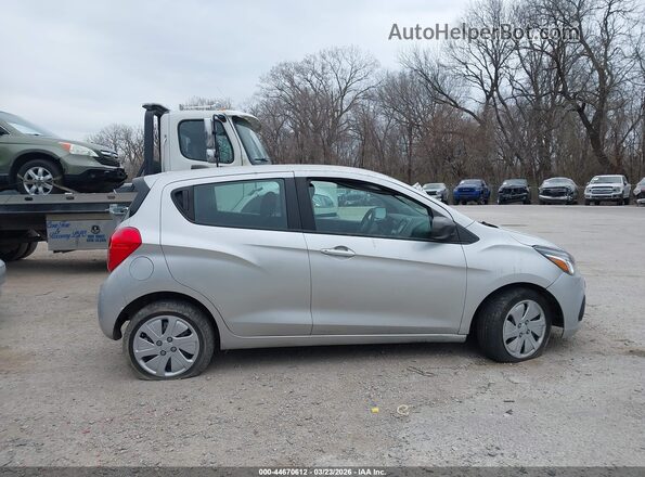 KL8CB6SA5HC786333 2017 CHEVROLET SPARK Silver Вид задньої частини салону