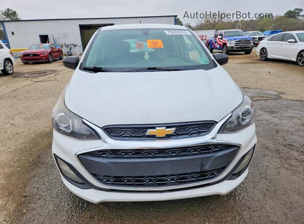 KL8CB6SA8MC710213 2021 CHEVROLET SPARK White Widok z przodu