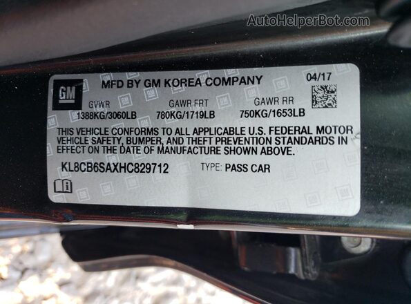 KL8CB6SAXHC829712 2017 CHEVROLET SPARK Black Widok komory silnika