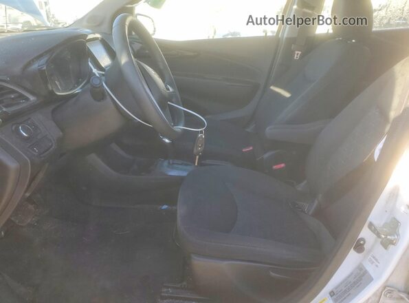 KL8CD6SA0MC744060 2021 CHEVROLET SPARK Белый Вид салона спереди