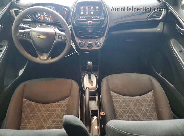 KL8CD6SA0NC035856 2022 CHEVROLET SPARK White Widok deski rozdzielczej