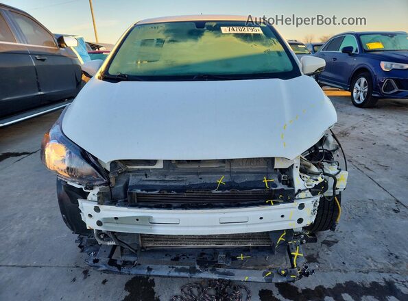 KL8CD6SA1MC715084 2021 CHEVROLET SPARK White Widok z przodu
