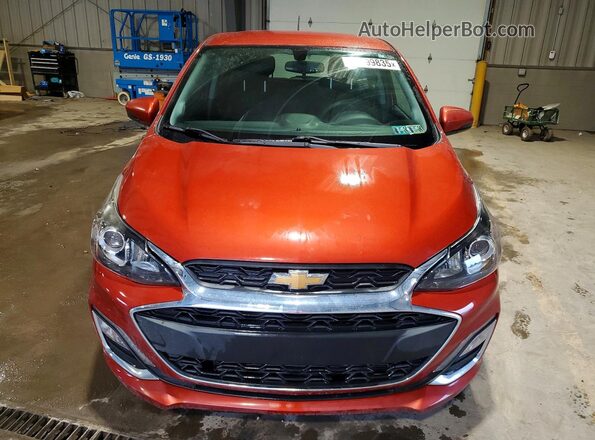 KL8CD6SA3MC712025 2021 CHEVROLET SPARK Red Widok z przodu