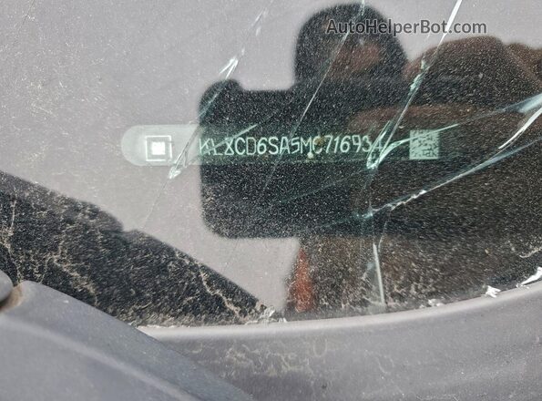 KL8CD6SA5MC716934 2021 CHEVROLET SPARK Blue Widok komory silnika